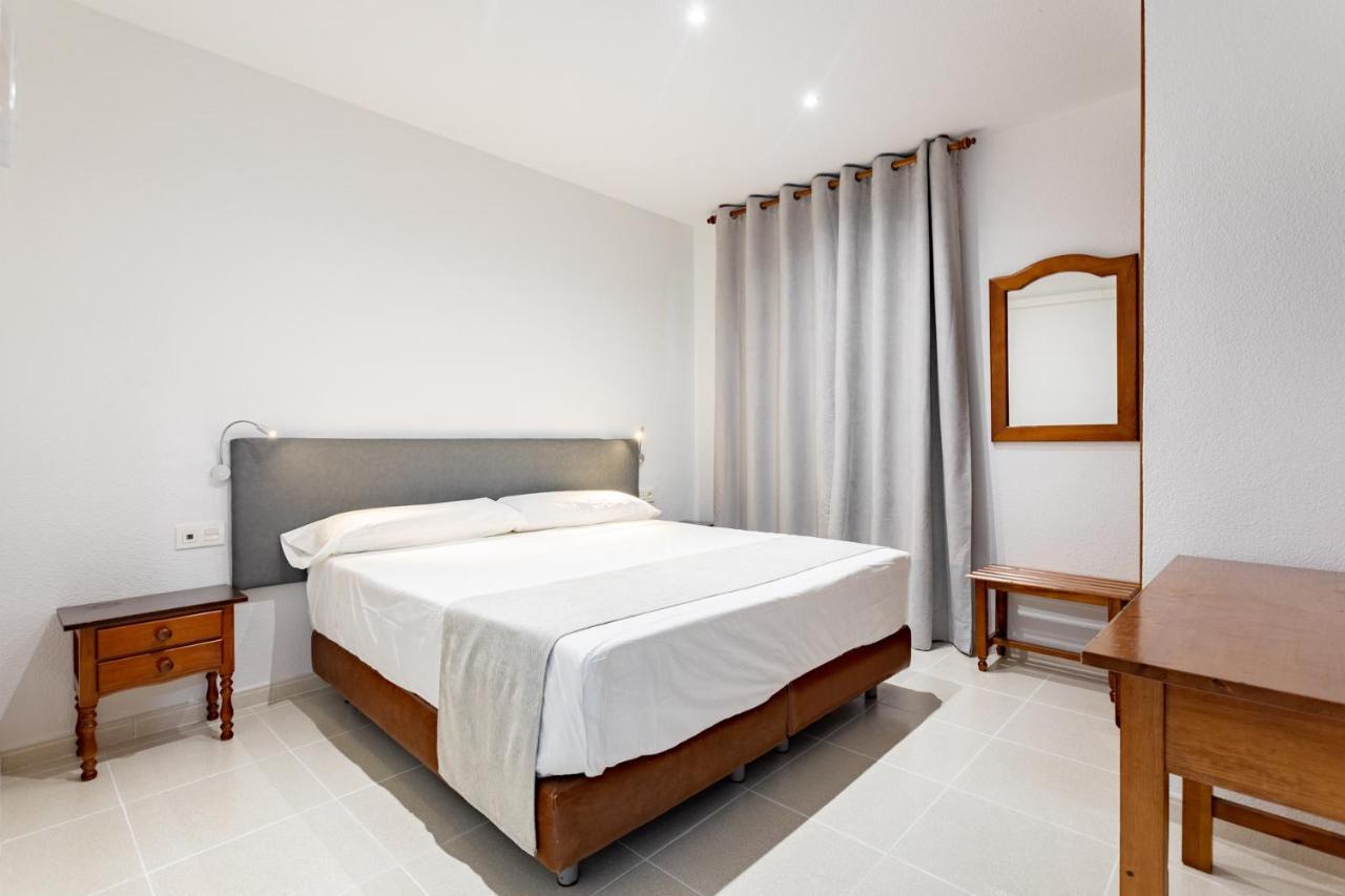אל אחידו Hostal La Costa מראה חיצוני תמונה